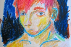 Selbstportrait aus der Erinnerung (Wachsmalkreiden auf Papier, 14,8 x 21 cm)